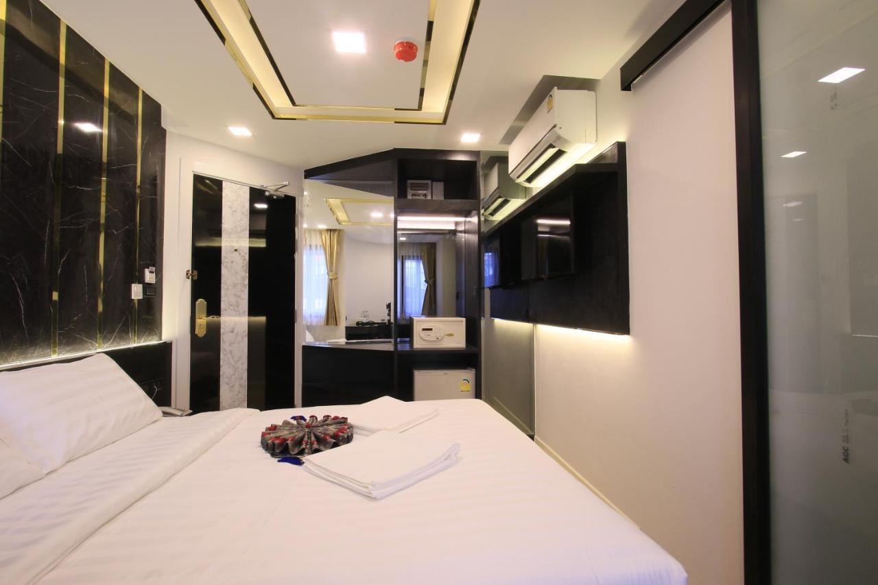 Pratunam Atrium Hotel Bangkok Exterior foto