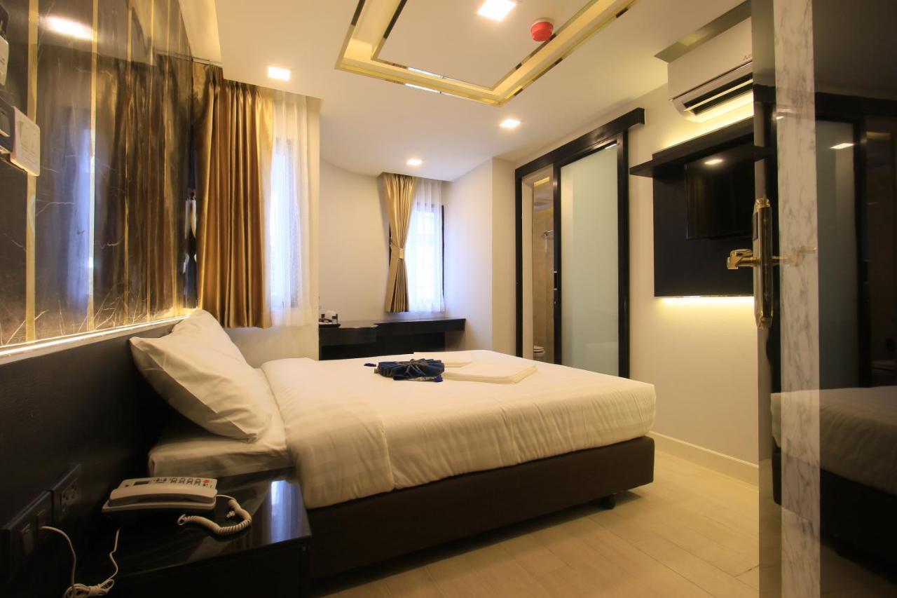 Pratunam Atrium Hotel Bangkok Exterior foto